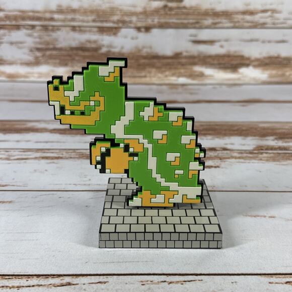 Nintendo Super Mario Bros Bowser Pixel Vinyl Figure w/ Stand Rare Used - Picture 1 of 4